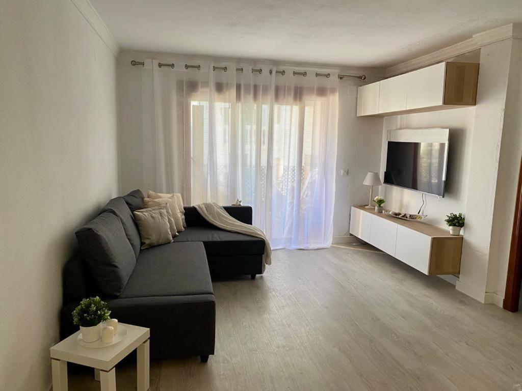 Beautiful Refurbished Apartment Duquesa Port Casares Buitenkant foto
